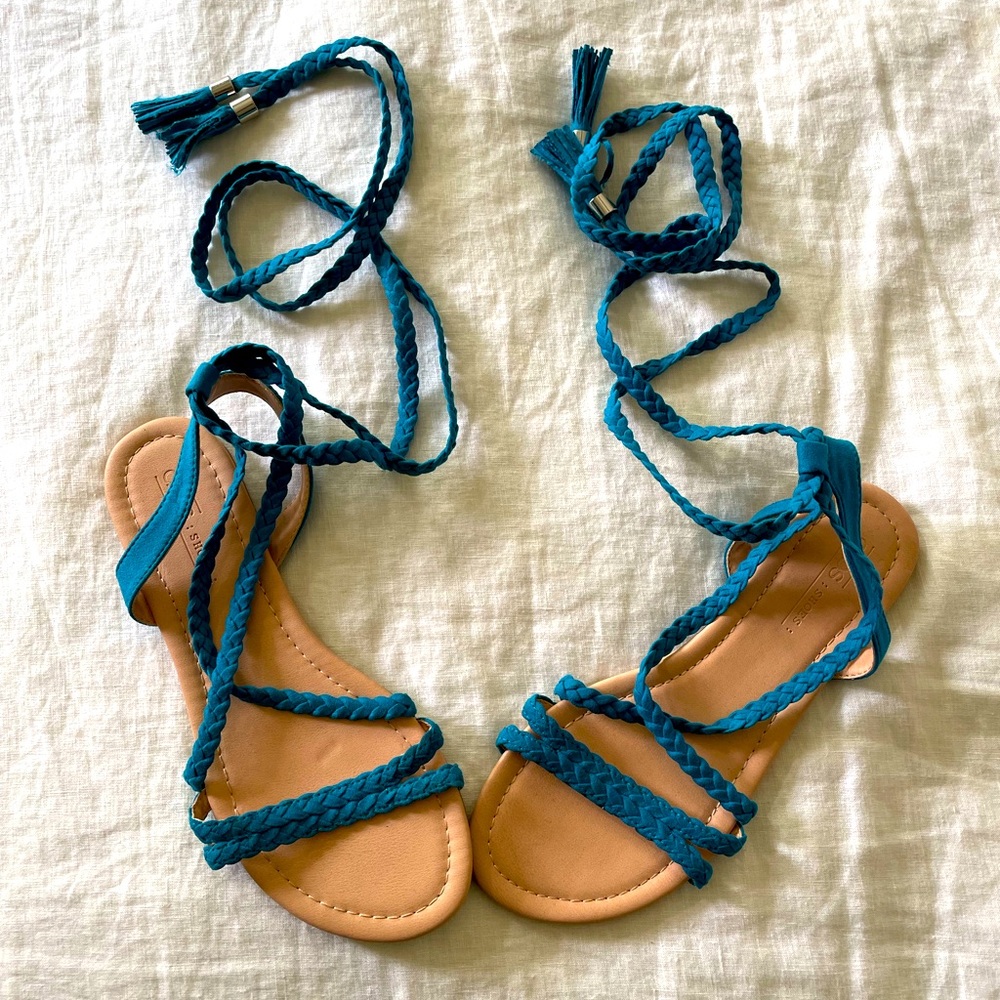 ASOS women’s gladiator sandal. Color: teal. Size: 7.5